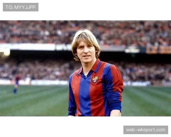 多特蒙德主席瓦茨克谈施洛特贝克续约：保障球员转会价值